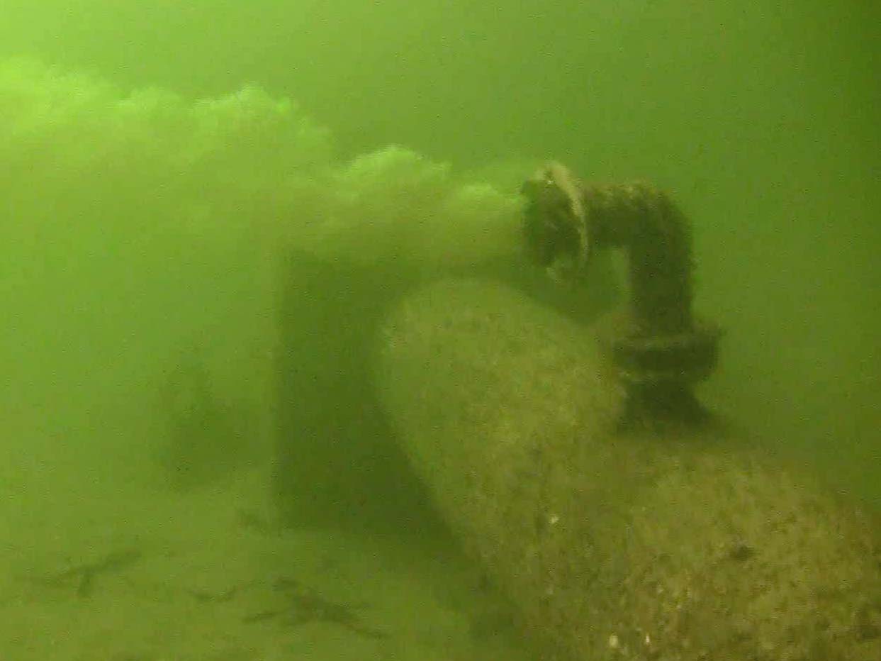 Outfall port